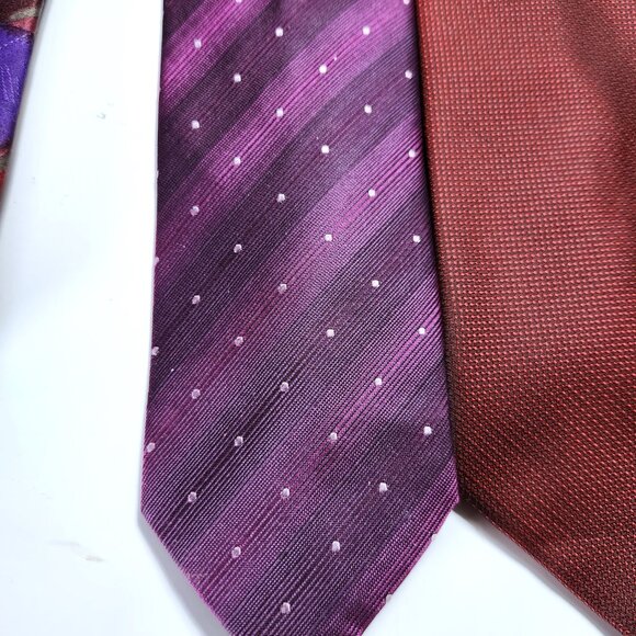 Lot of Seven Neckties Men's Purples and Reds Silk and Polyester Various Patterns - Picture 6 of 10